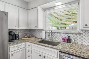 10504 Wagon Gap Dr, Austin, TX 78750 - Photo 16