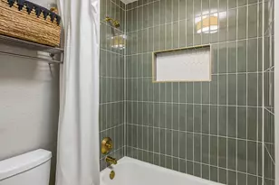 10504 Wagon Gap Dr, Austin, TX 78750 - Photo 22