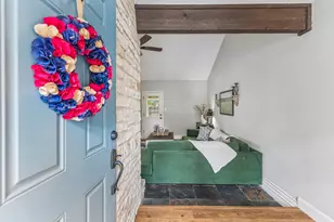 10504 Wagon Gap Dr, Austin, TX 78750 - Photo 6