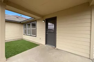 506 Gettysburg Loop, Elgin, TX 78621 - Photo 38