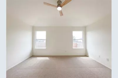 506 Gettysburg Loop, Elgin, TX 78621 - Photo 4