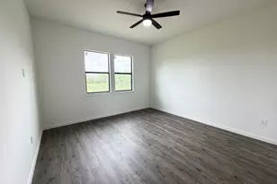 138 Blushing Dr, Cedar Creek, TX 78612 - Photo 8