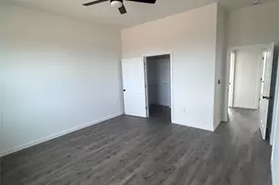 138 Blushing Dr, Cedar Creek, TX 78612 - Photo 4