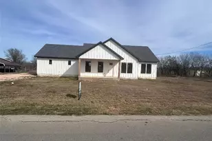 138 Blushing Dr, Cedar Creek, TX 78612 - Photo 1