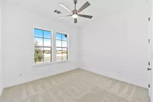 116 Uphill Dr, Liberty Hill, TX 78642 - Photo 18