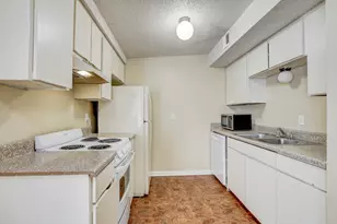 2408 Longview St, Austin, TX 78705 - Photo 12