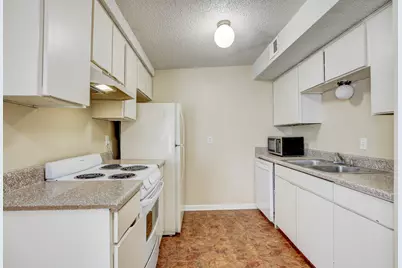 2408 Longview Street #211, Austin, TX 78705 - Photo 12