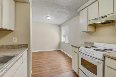 2408 Longview Street #211, Austin, TX 78705 - Photo 14