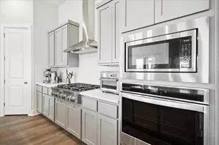 22801 Agave Grove Dr, Lago Vista, TX 78645 - Photo 18