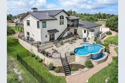 115 Trophy Oak Point, Fredericksburg, TX 78624 - Photo 4