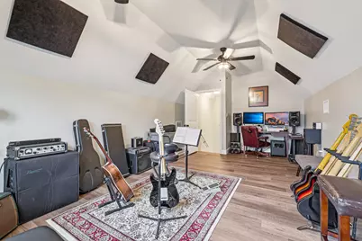 106 Kahuku Court, Bastrop, TX 78602 - Photo 30