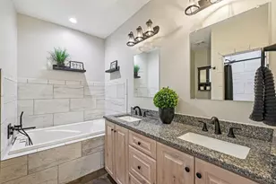 106 Kahuku Ct, Bastrop, TX 78602 - Photo 24