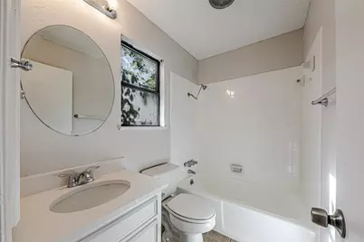 7000 Whispering Oaks Drive, Austin, TX 78745 - Photo 10