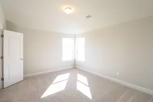 105 Bent Trl Ln, Georgetown, TX 78628 - Photo 14
