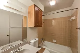1903 E 20th St, Austin, TX 78722 - Photo 10