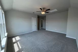 13529 Muny Pkwy, Elgin, TX 78621 - Photo 12