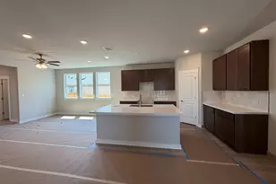 13529 Muny Pkwy, Elgin, TX 78621 - Photo 34