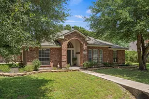 603 Prickly Pear Pass, Buda, TX 78610 - Photo 2
