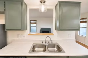 8807 Springmail Cir, Austin, TX 78729 - Photo 10