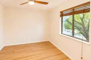 8807 Springmail Cir, Austin, TX 78729 - Photo 14