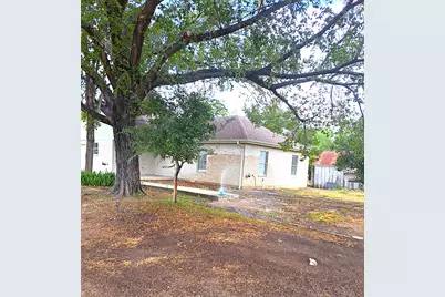 109 Davis Drive, Thorndale, TX 76577 - Photo 2