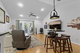 3601 Menchaca Rd, Austin, TX 78704 - Photo 2