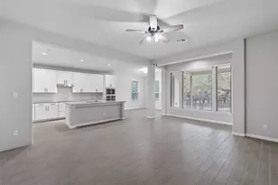 136 Scenic Hills Cir, Georgetown, TX 78628 - Photo 4