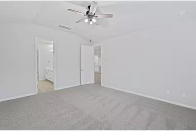 136 Scenic Hills Circle, Georgetown, TX 78628 - Photo 14