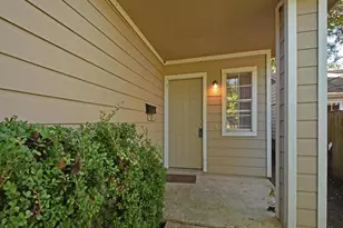 609 E 49th St, Austin, TX 78751 - Photo 16