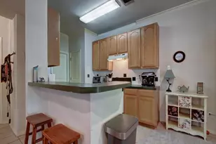 609 E 49th St, Austin, TX 78751 - Photo 6
