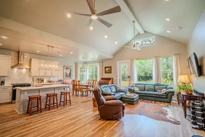 2320 Kellie Brooke Road, Spicewood, TX 78669 - Photo 6