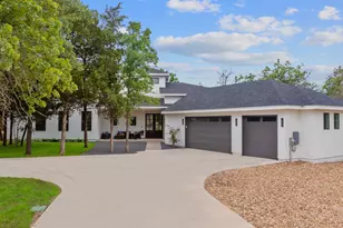 103 Mills Crossing, Bastrop, TX 78602 - Photo 1