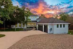 103 Mills Crossing, Bastrop, TX 78602 - Photo 2