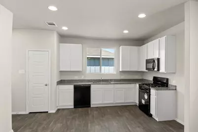 160 Backwater Road, Kyle, TX 78640 - Photo 6