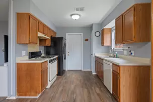 13812 Lothian Dr, Pflugerville, TX 78660 - Photo 6