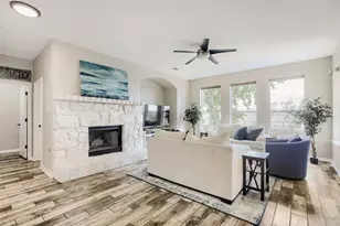 2325 Golden Gate Park, Austin, TX 78732 - Photo 4
