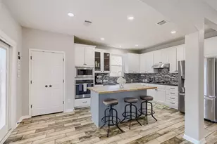 2325 Golden Gate Park, Austin, TX 78732 - Photo 10