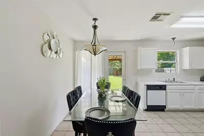 310 Raintree Drive, Georgetown, TX 78626 - Photo 4