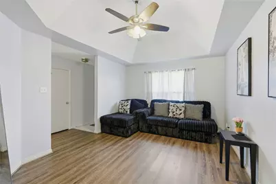 310 Raintree Drive, Georgetown, TX 78626 - Photo 2