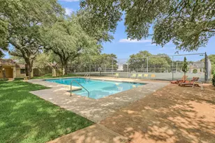 8121 Raintree Pl, Austin, TX 78759 - Photo 24