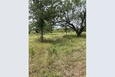 9025 Burklund Farms Road, Del Valle, TX 78617 - Photo 8