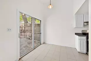 1012 Fieldwood Dr, Austin, TX 78758 - Photo 10