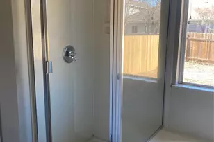 18704 Dry Pond Dr, Pflugerville, TX 78660 - Photo 16