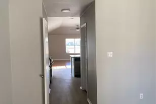 18704 Dry Pond Dr, Pflugerville, TX 78660 - Photo 6