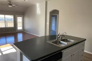 18704 Dry Pond Dr, Pflugerville, TX 78660 - Photo 10