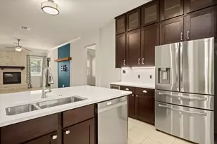 301 Bluff St, Buda, TX 78610 - Photo 10