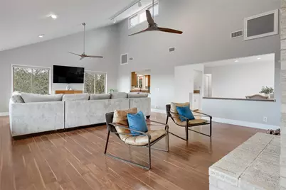 18205 Ridge Road, Lago Vista, TX 78645 - Photo 8