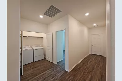 228 Gabriels Bluff Drive, Georgetown, TX 78626 - Photo 4