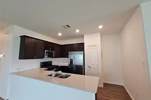 228 Gabriels Bluff Dr, Georgetown, TX 78626 - Photo 6