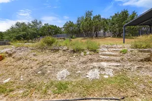 714 Newport Dr, Briarcliff, TX 78669 - Photo 28
